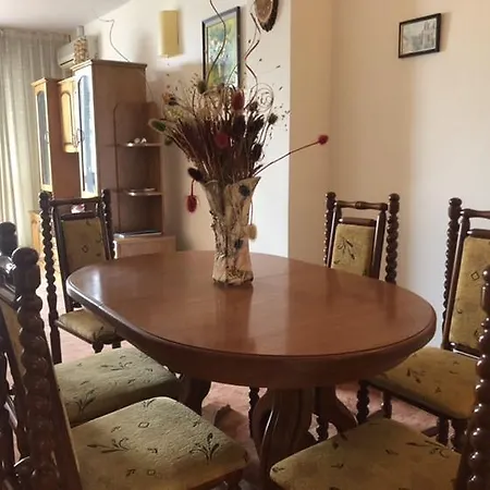 Holiday Village Maisonette ラヴダ